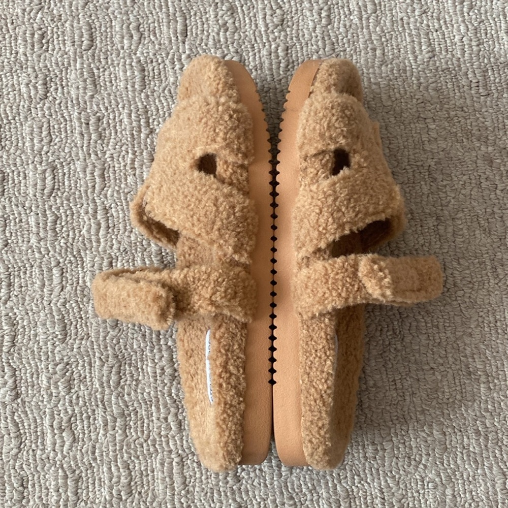 Steve Madden Mayven Shearling Sherpa Faux Fur Slip On Slide Sandals size 10 - Picture 4 of 9
